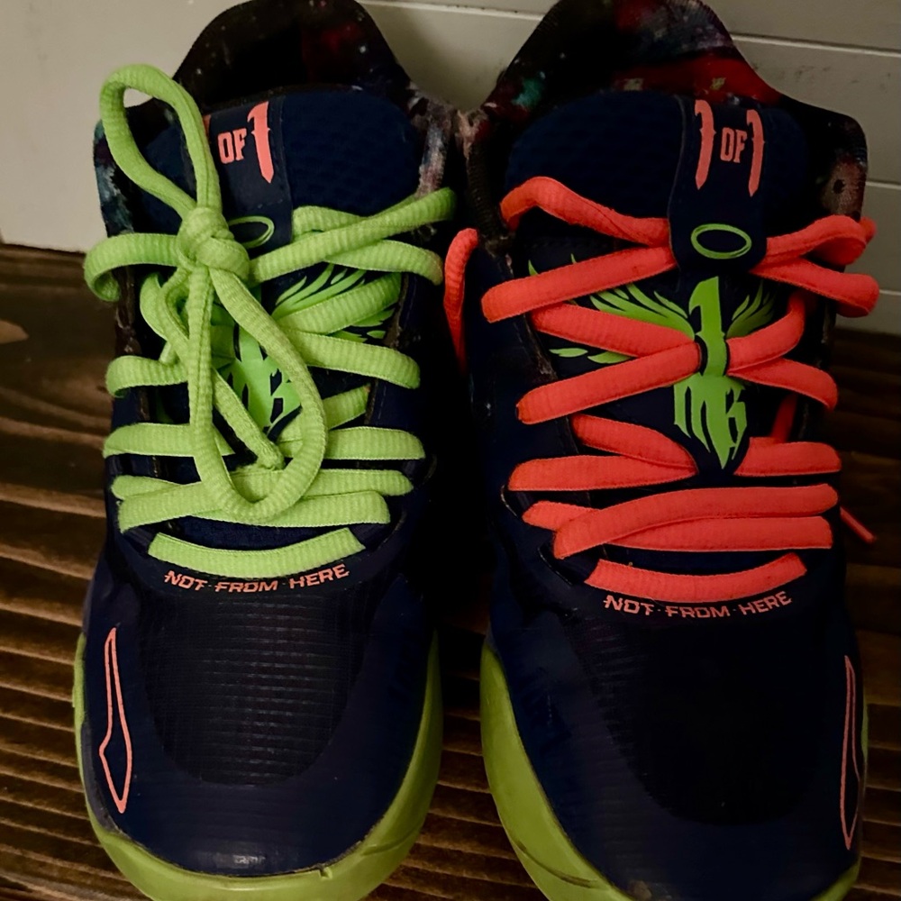 PUMA Youth MB1 JR Galaxy Elektro Blue-green Gecko